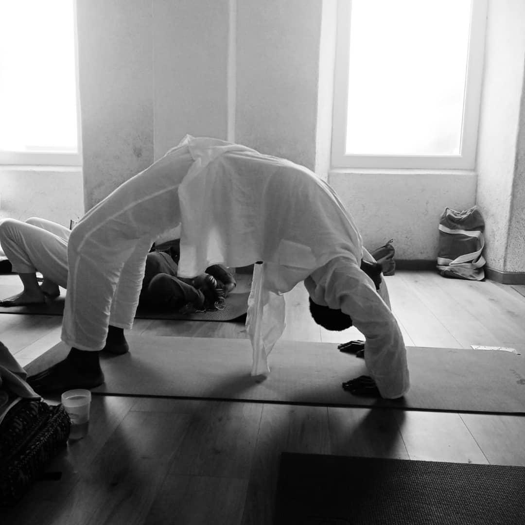Cours collectifs de yoga en salle à Morlaix, Henvic et Taulé